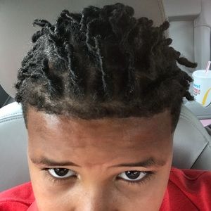 Meet your Posher, Riyal